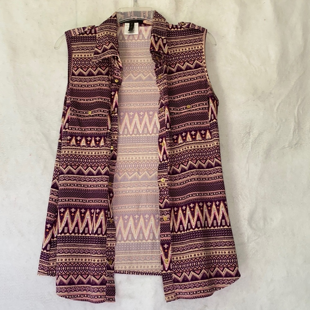BCBGMAXAZRIA Aztec Tribal Chevron Snap Front Sleeveless Blouse Boho Size XL